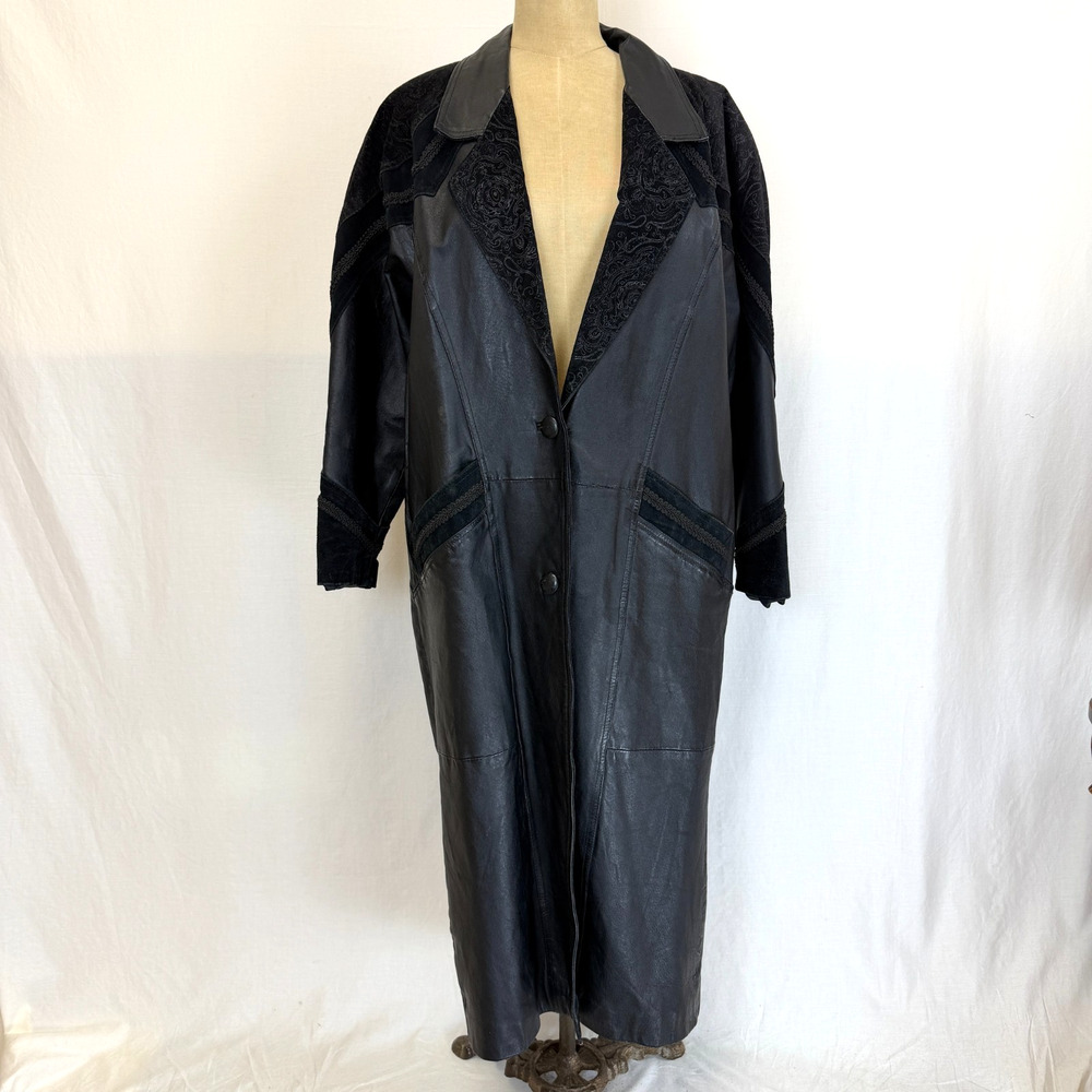 Vintage Y2K Era Black Long Leather Trench Coat Jacket #0414 SZ MED